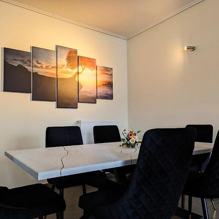 Corinthian Luxury Apartment Eksteriør bilde